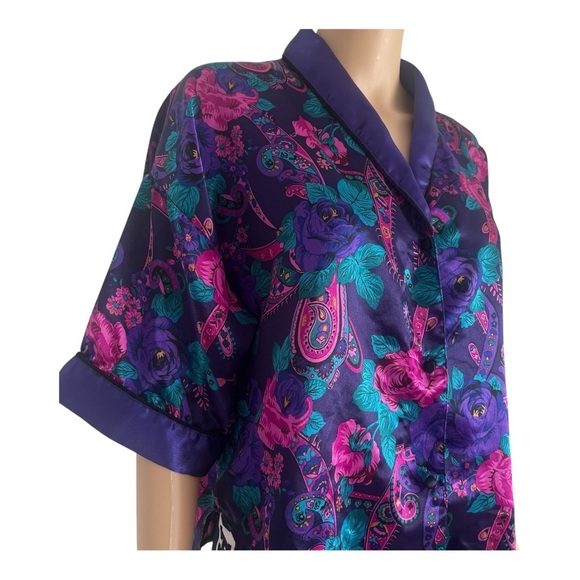 Jo Intimates casual purple floral pajama top Medium short sleeve button down - Picture 5 of 13